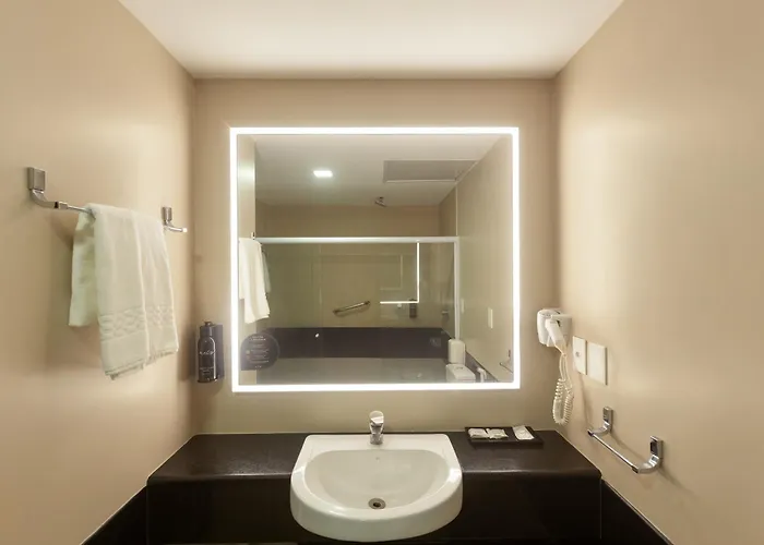 Ritz Lagoa Da Anta Hotel & Spa