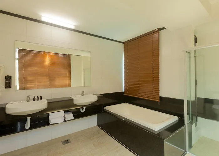 Ritz Lagoa Da Anta Hotel & Spa